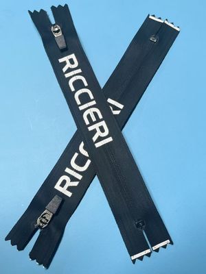 ODM herbruikbare zwarte nylon rits trekken voor kleding
