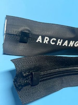 Eco-vriendelijk zwart stof touw Zipper trekker string in bulk