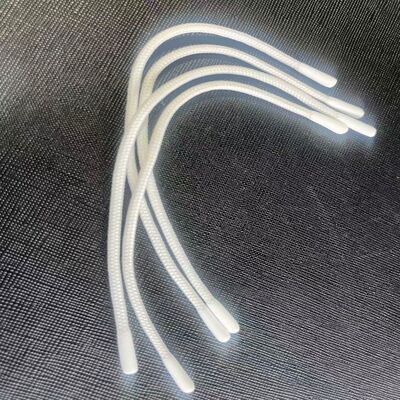 Plastic ronde bevestigingsmiddelen ontworpen om consistente prestaties te leveren, perfect voor assemblagelijnen en onderhoud van apparatuur